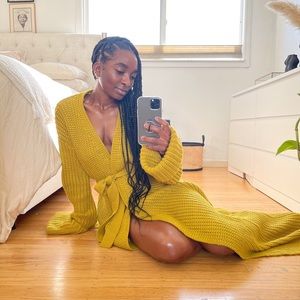 🟡 Hanifa ‘Miya’ Fringe Cardigan 🟡